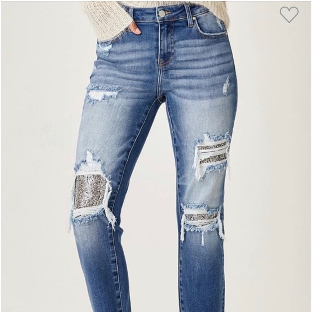 Risen New With Tags size 5/27 sequin jeans